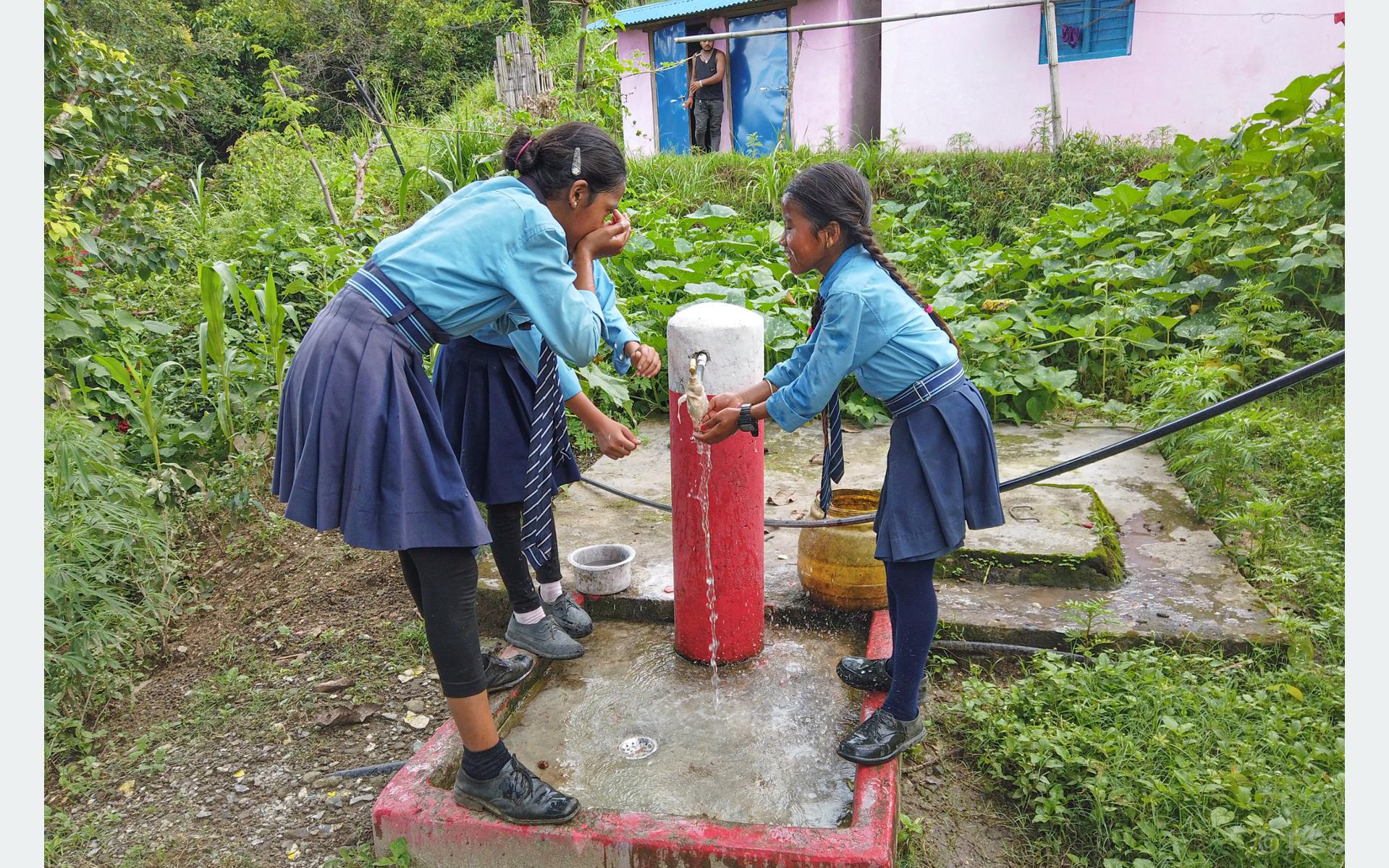 सभापोखरीका चारसय घरमा खानेपानीको पहुँच