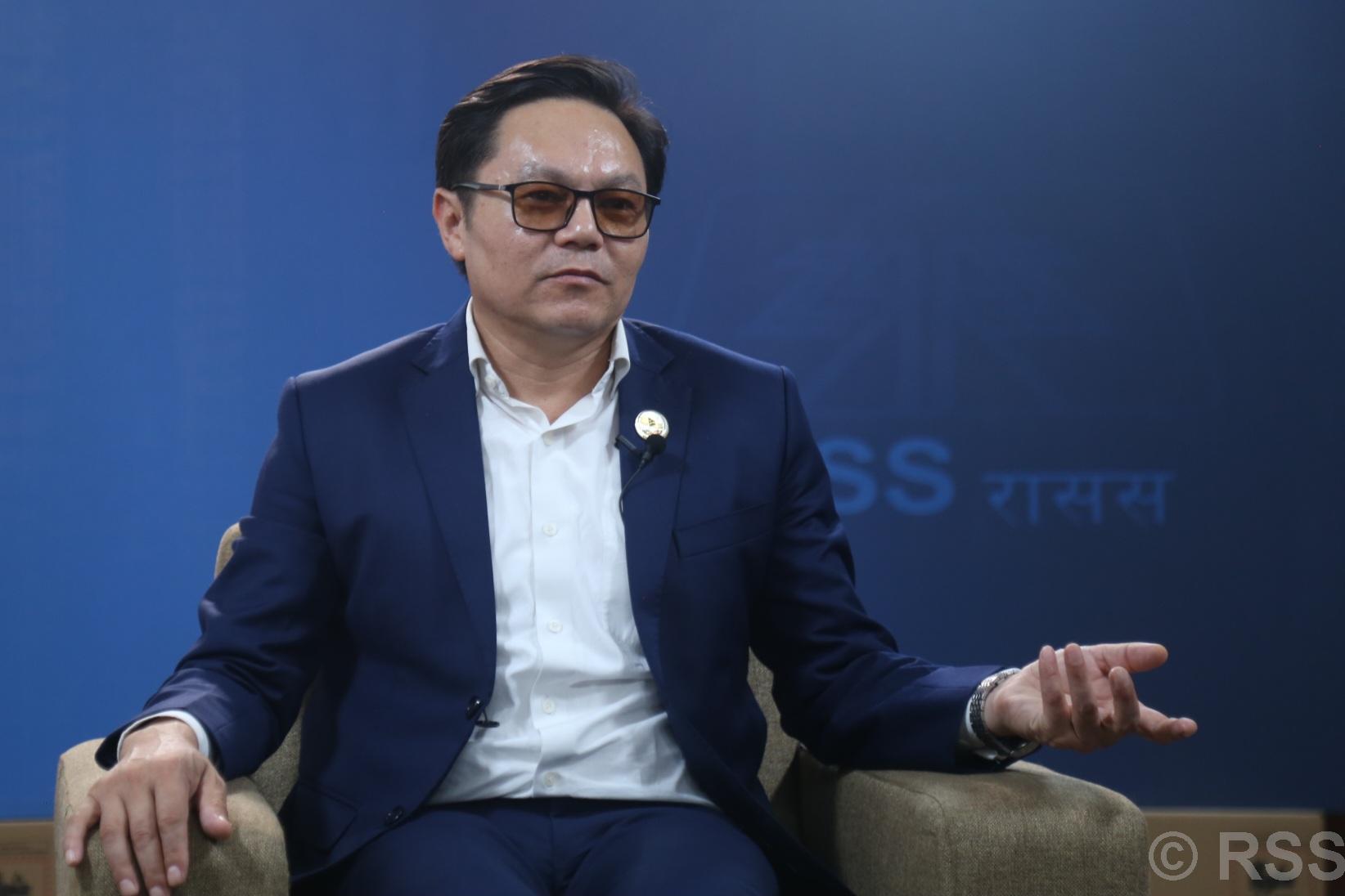 संविधान संशोधन गर्नुअघि राजनीतिक नेतृत्व सुध्रिनुपर्छः पूर्वमन्त्री किराती