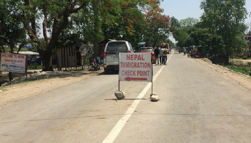 सीमा नाकामा कोरोनाको जोखिम कायमै