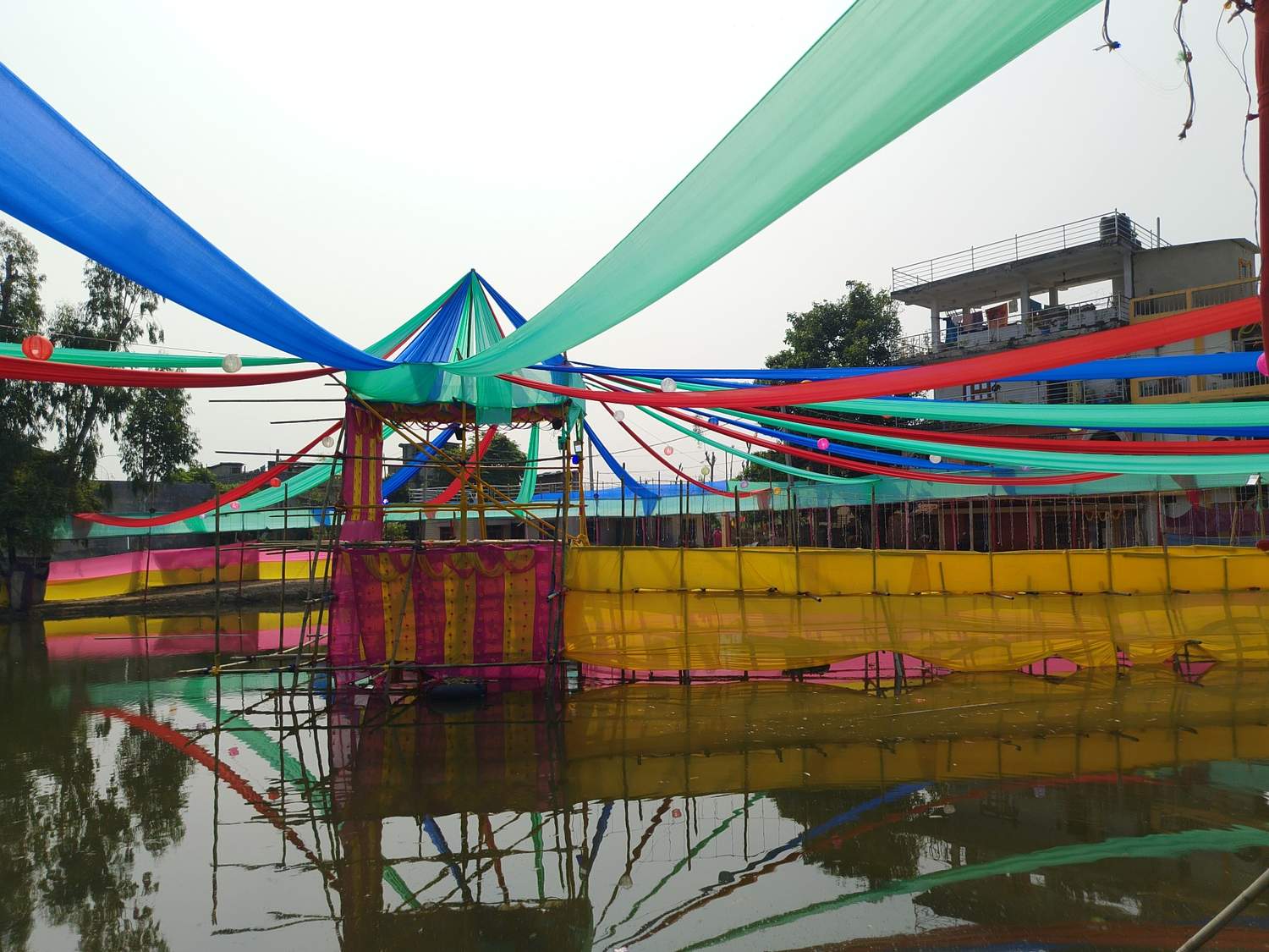 मनोकामना पूरा हुने विश्वासमा सूर्यदेवको पूजा आराधना गरिने छठ पर्व