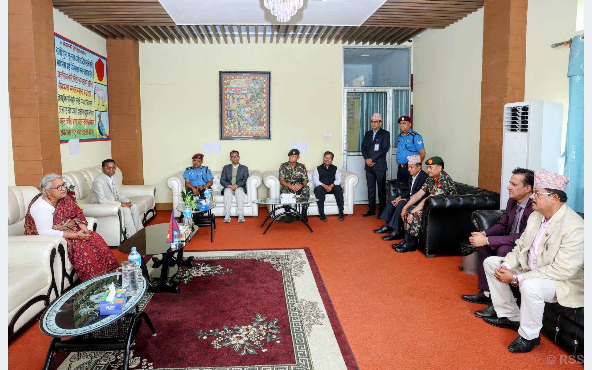 प्रधानमन्त्रीद्वारा निर्वाचन सफल पार्न भूमिका खेल्ने सबैलाई धन्यवाद ज्ञापन
