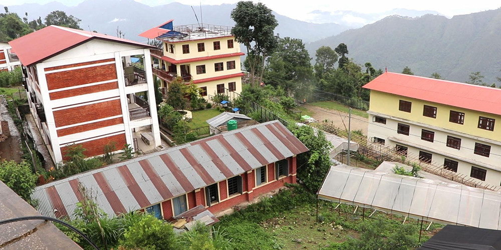 ऐसेलु भूमे : दुर्गम गाउँको अब्बल सामुदायिक विद्यालय