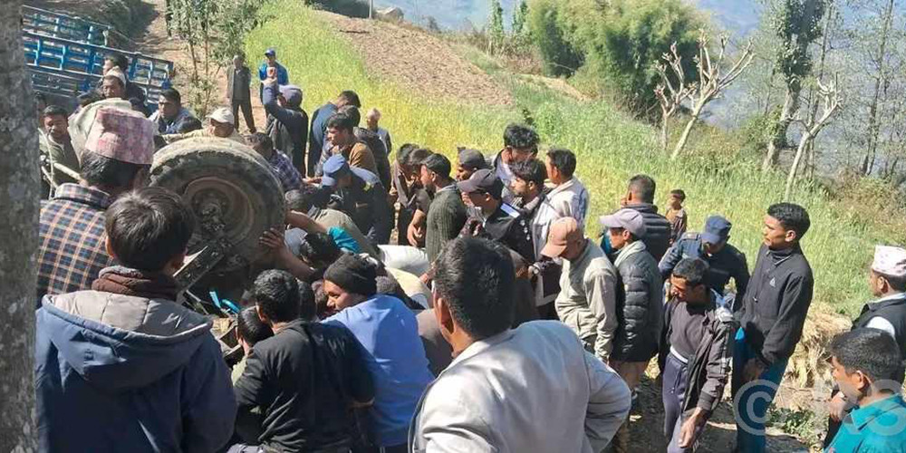 अछाममा ट्र्याक्टर दुर्घटना, पाँच जनाको मृत्यु