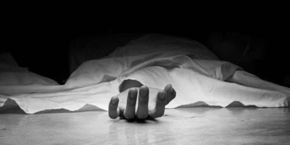 मन्दिर परिसरमा शव फेला