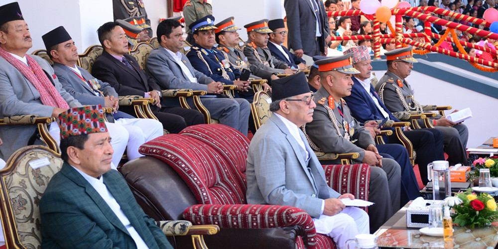 देश र जनताको सेवामा समर्पित हुन गृहमन्त्रीको निर्देशन