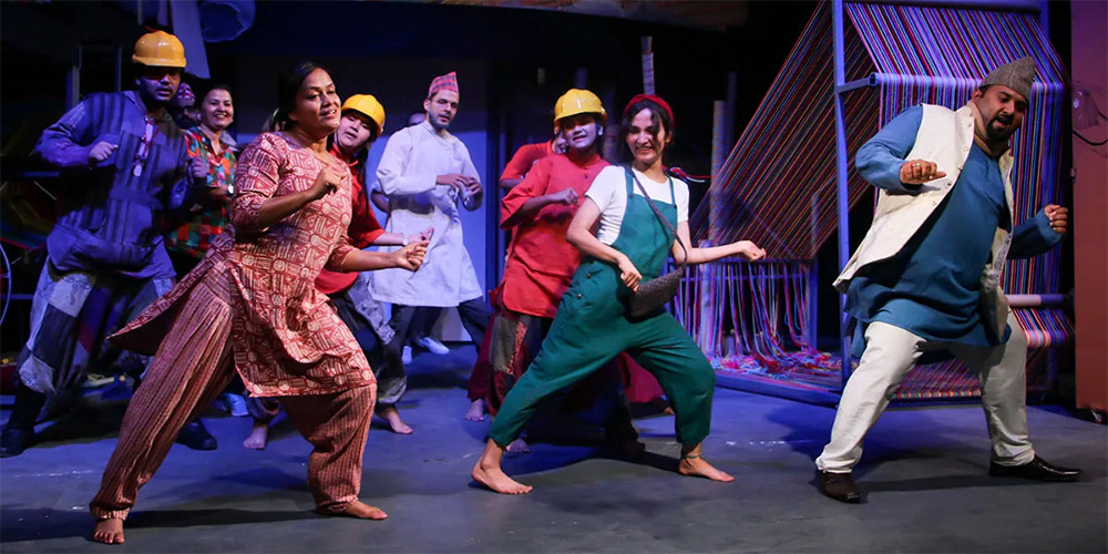 शिल्पीमा युगको साँचो मञ्चन 