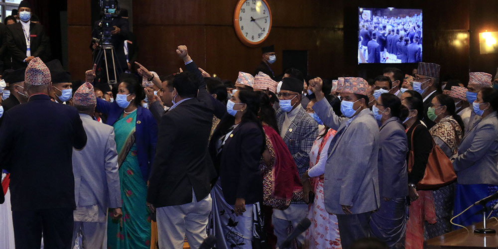 भोलिको संसद बैठकमा कसरी प्रस्तुत हुन्छ एमाले ? 