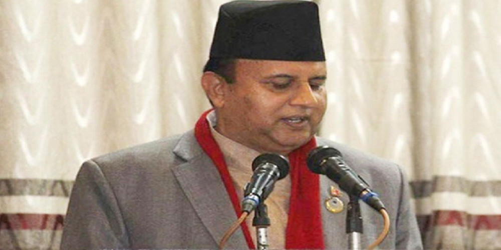 लुम्बिनीका मुख्यमन्त्री पोखरेलले दिए देउवा, दाहाल र यादवलाई फेसबुकबाट जवाफ