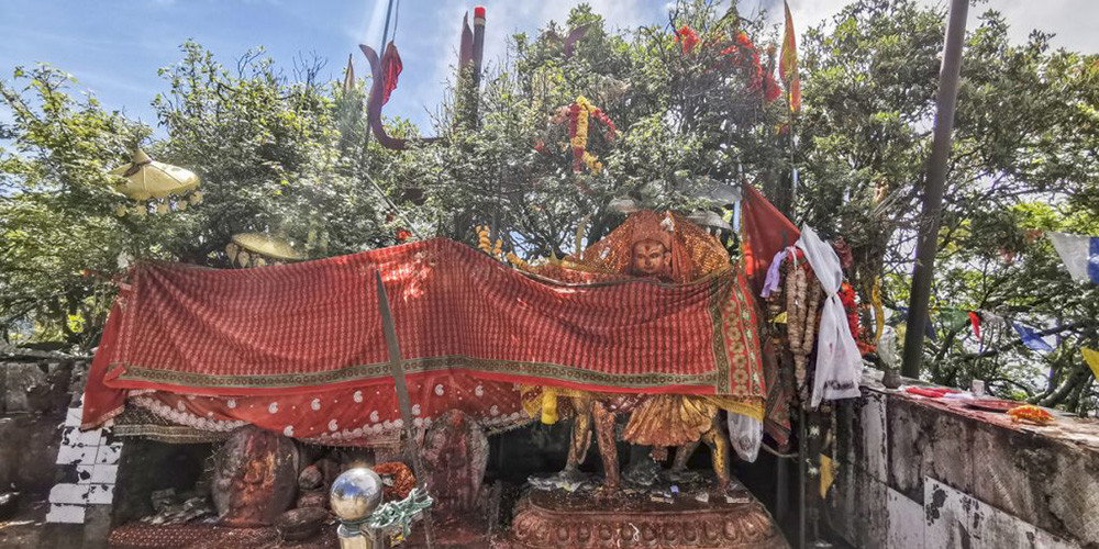 नवरात्रमा पनि सुनसान पाथीभरा