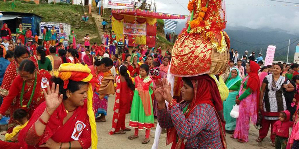 गौरा पर्व सुरु, आज पहिलो दिन बिरुडा भिजाइँदै