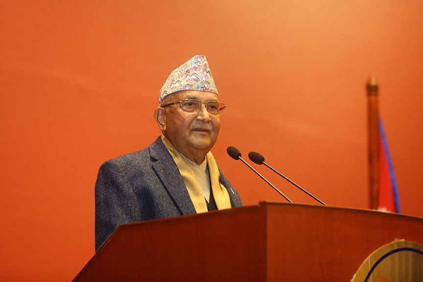निर्वाचनमा जाँदा लोकतन्त्र सङ्कटमा पर्दैन : प्रधानमन्त्री