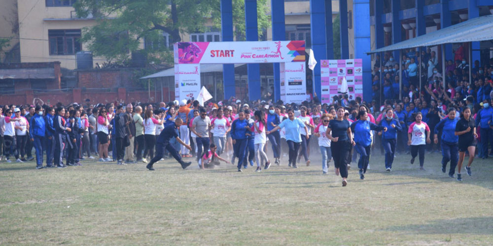 गुलाबी क्यारेथनअन्तर्गत दौड प्रतियोगिता सम्पन्न