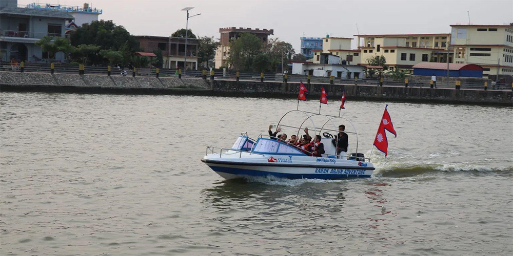 नेपालगञ्जको वाटरपार्कमा आन्तरिक पर्यटकको चहलपहल