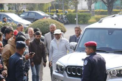 रमेश लेखक बयानका लागि आयोगमा उपस्थित