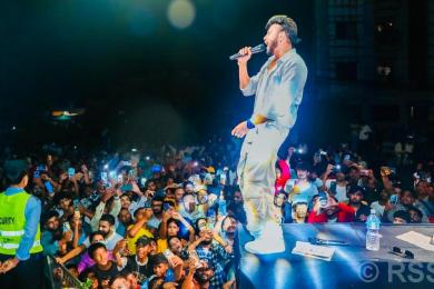 ‘जेनजी’ युवाको देश प्रेम र त्यागप्रति गर्व गर्ने गायक थापाको साङ्गीतिक यात्रा