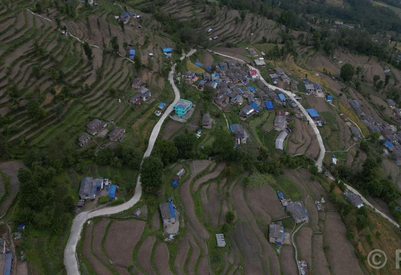 पर्यटकीयस्थल टोड्के जोड्ने सडक स्तरोन्नति