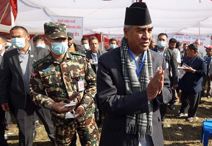 कांग्रेस सभापतिको मतगणना जारी, बढ्यो मतान्तर